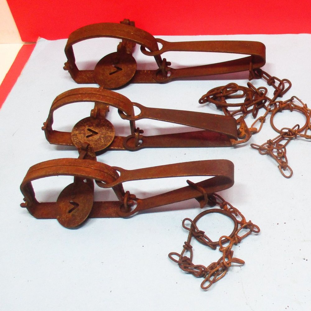 6 Vintage Oneida Victor No.1 Single Spring Trap Made in USA